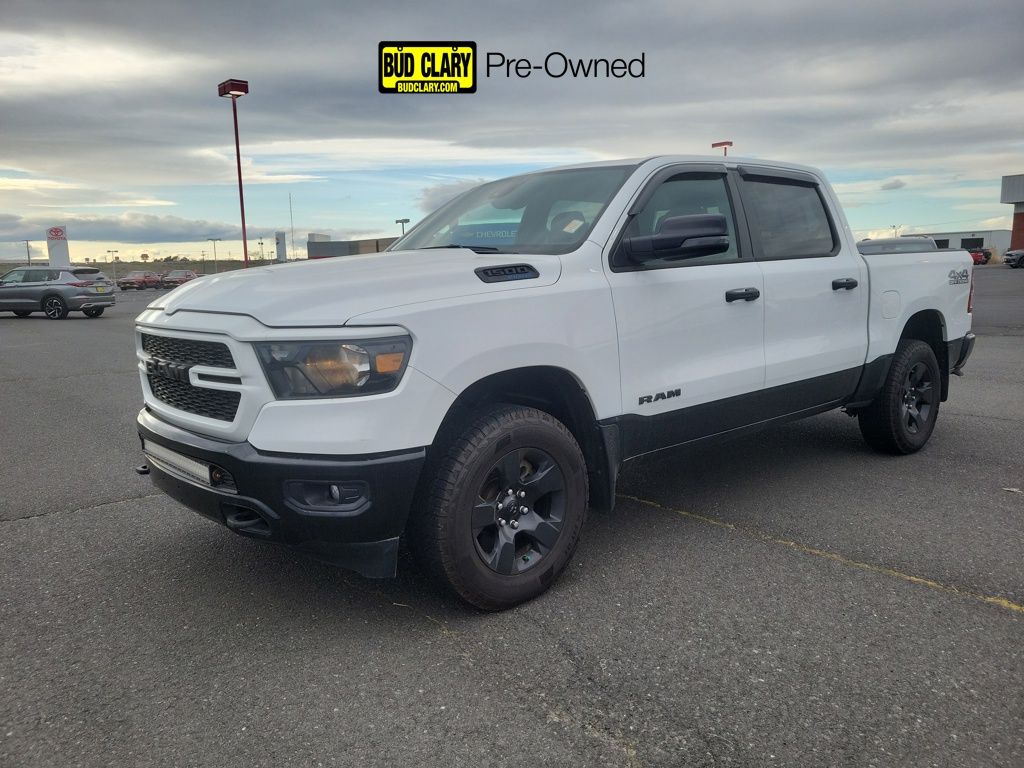 White 2023 RAM 1500 Big Horn Crew Cab 4WD Pickup Truck Four-Wheel Drive 8-Speed Automatic