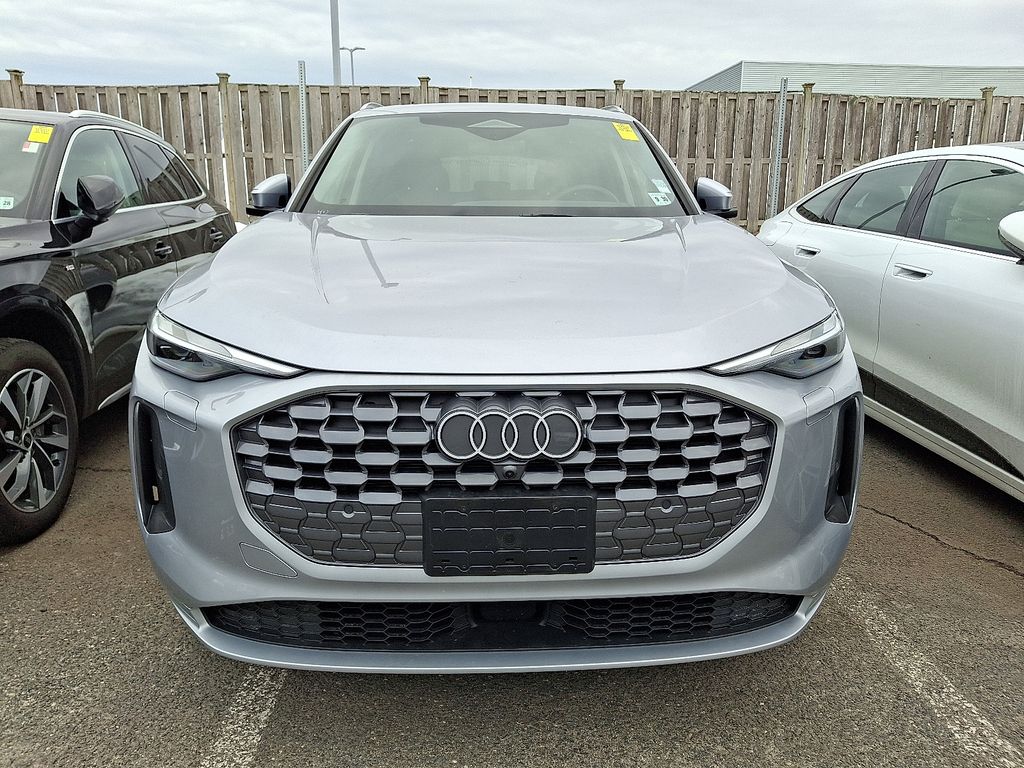 Thumbnail: 2025 Audi Q5 - 2