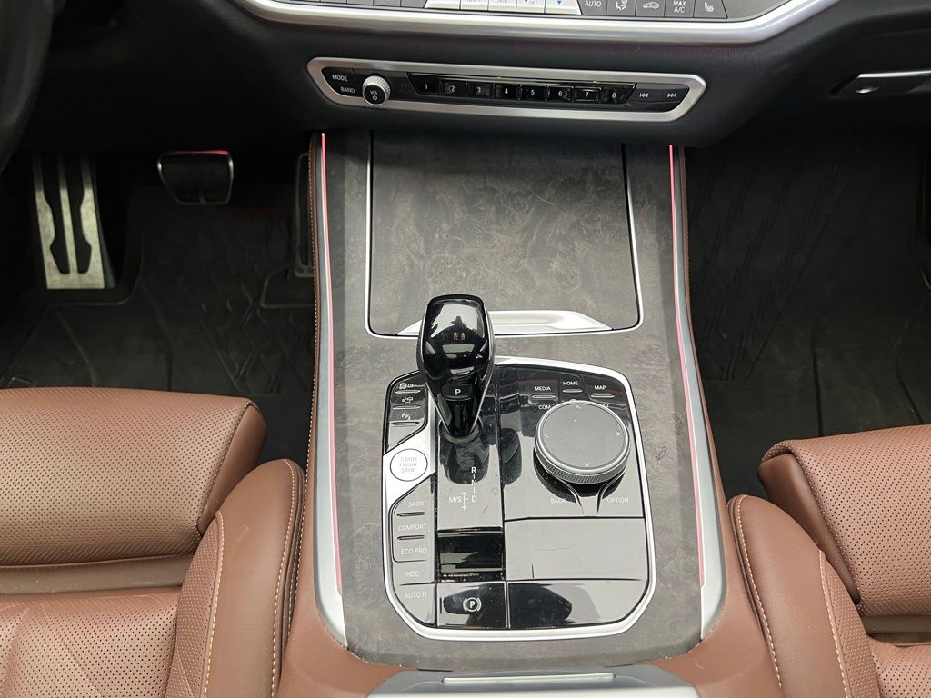 Thumbnail: 2023 BMW X5 - 11