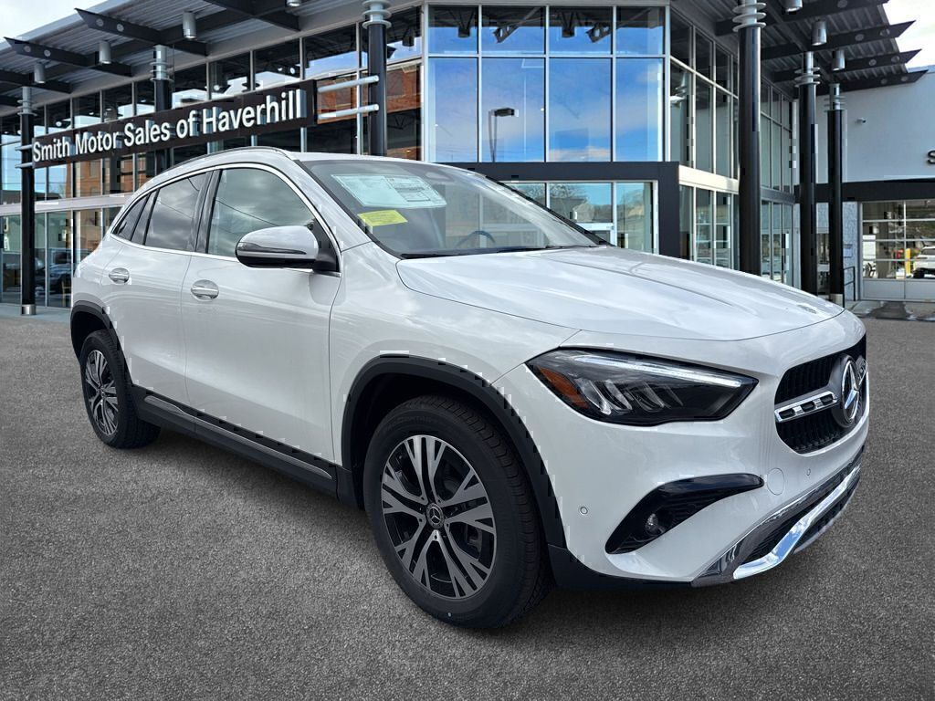 Polar White 2026 Mercedes-Benz GLA 250 4MATIC SUV / Crossover All-Wheel Drive 8-Speed Dual Clutch