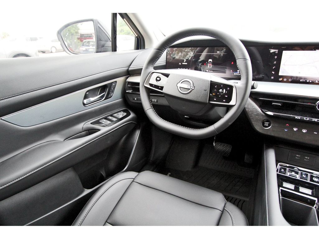 2025 Nissan Murano SL - 7
