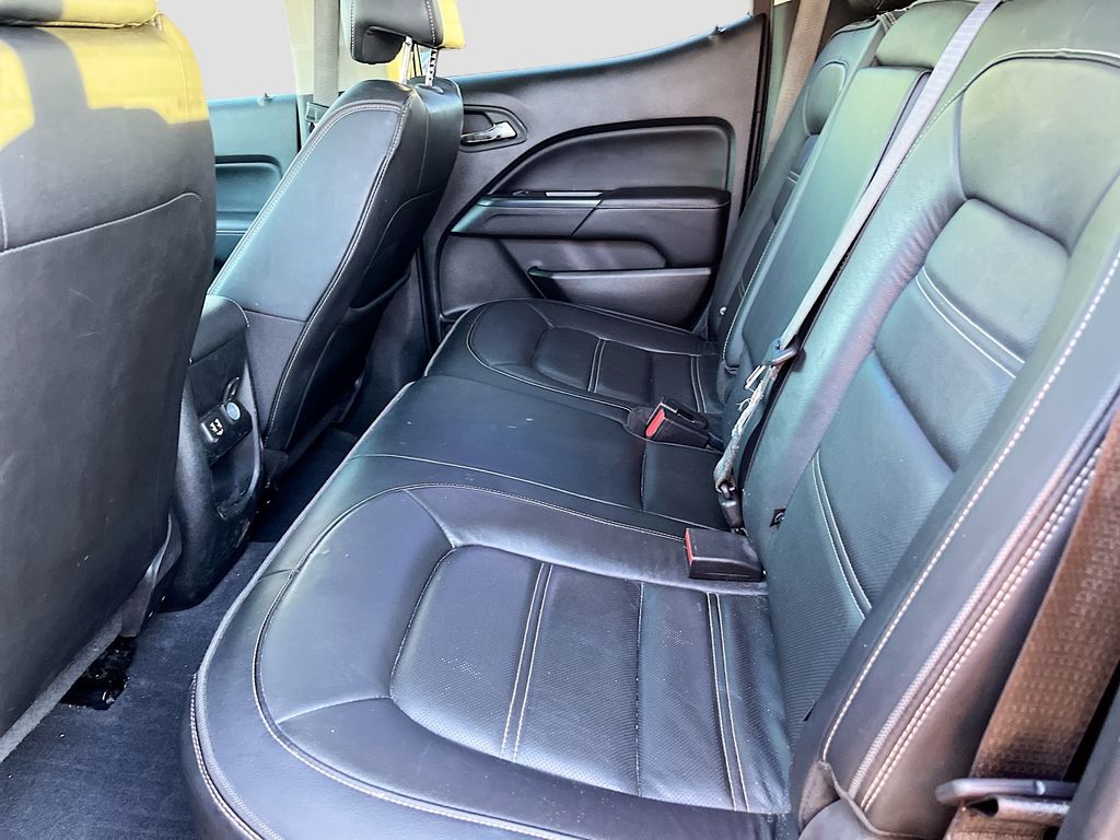 Used 2019 Red GMC Denali image 24