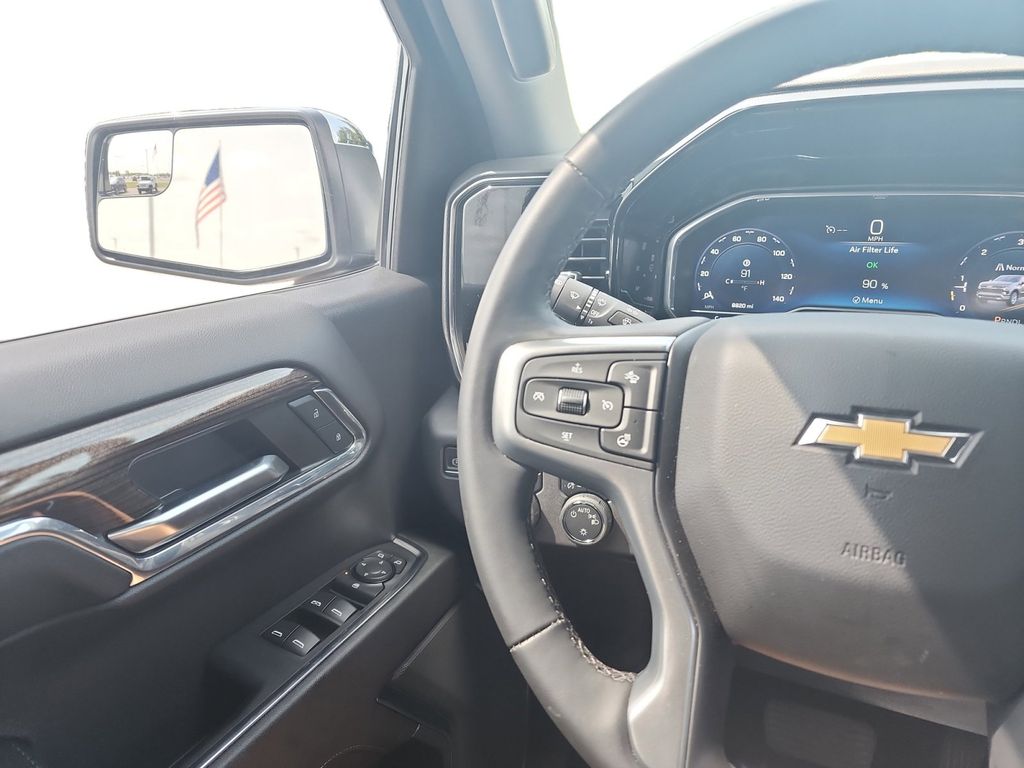 2024 Chevrolet Silverado 1500 LT 12