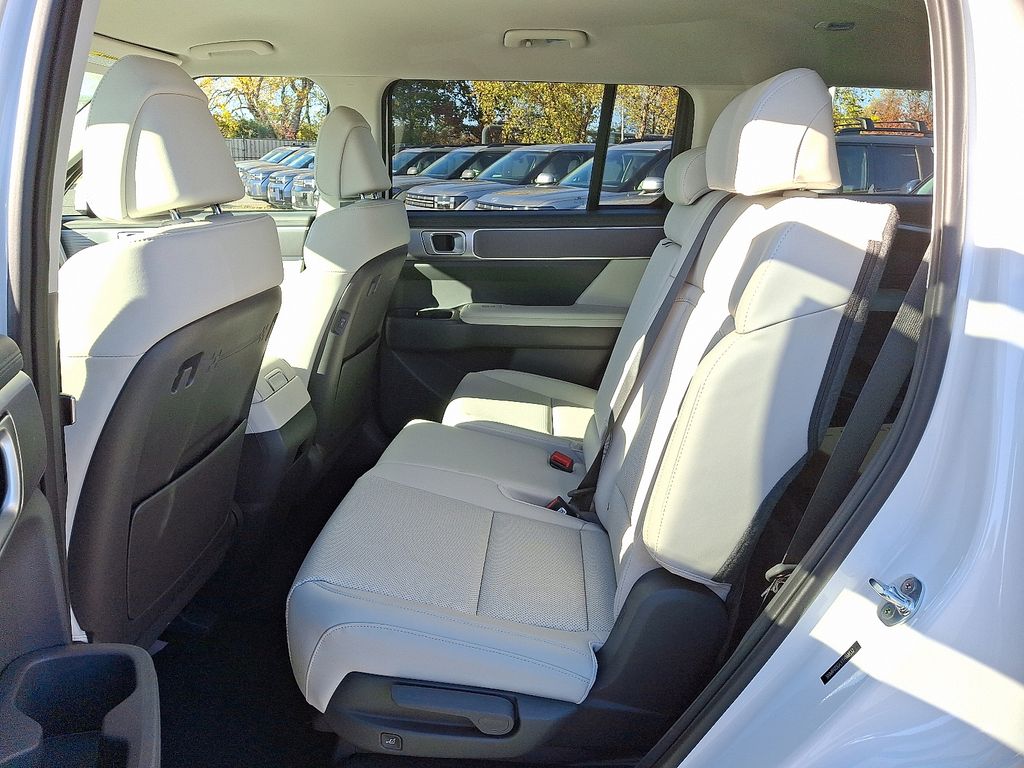 Thumbnail: 2026 Hyundai Santa Fe - 5