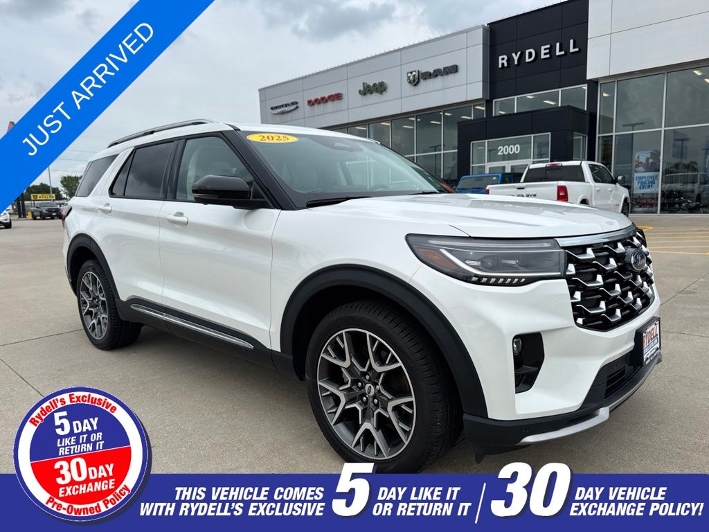 Star White Metallic Tri-Coat 2025 Ford Explorer SUV / Crossover All-Wheel Drive Automatic