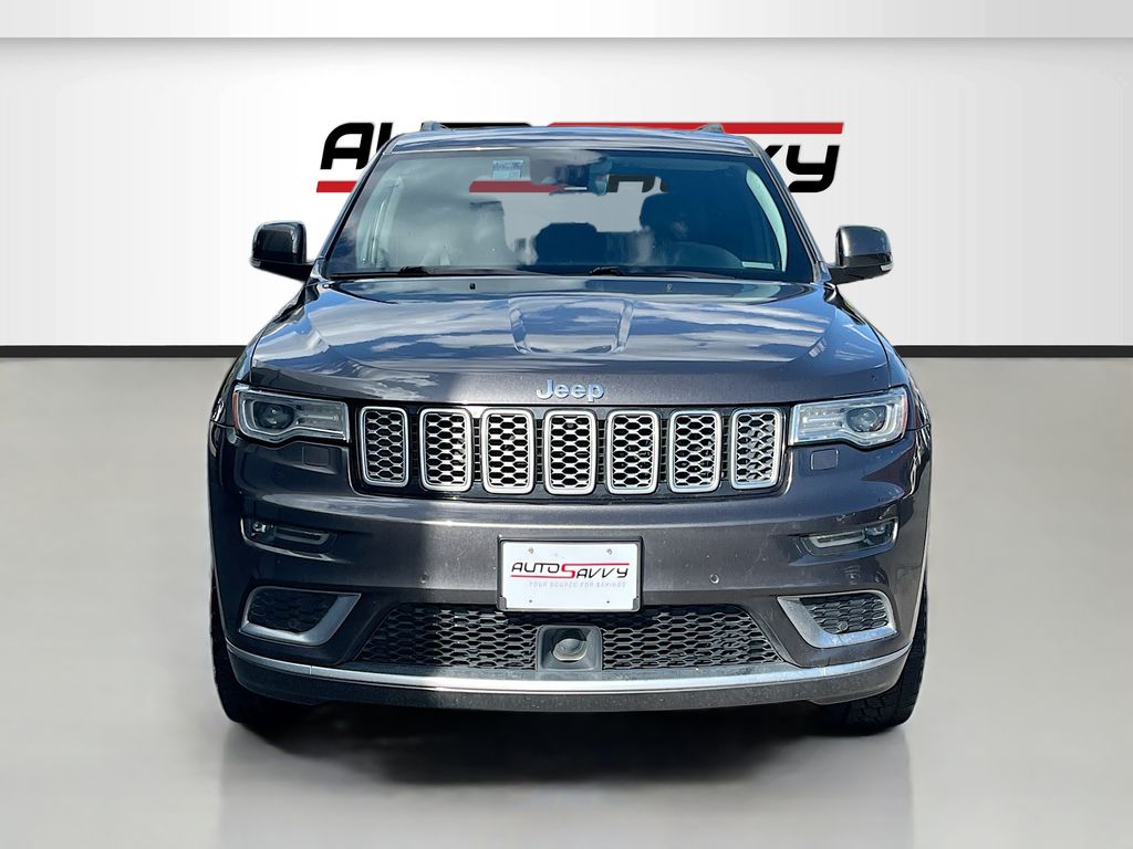 Used 2018 Gray Jeep Summit image 2