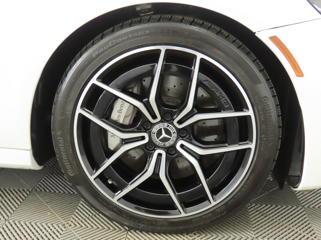 Thumbnail: 2023 Mercedes-Benz E-Class - 32