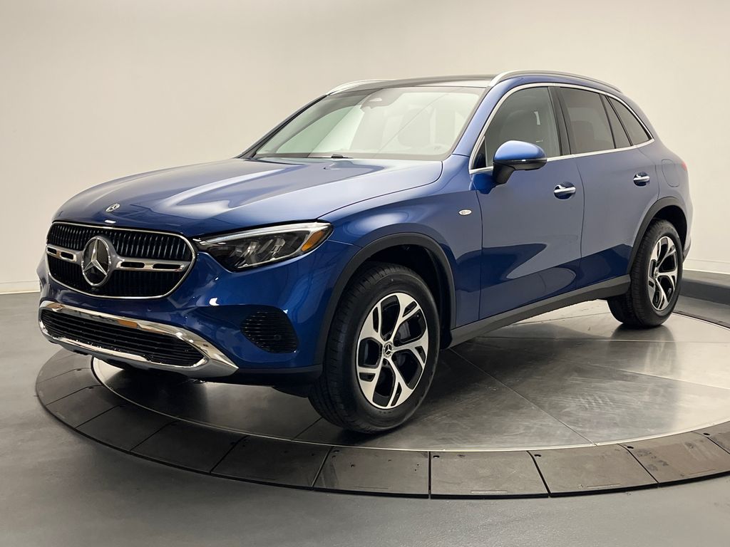 2025 Mercedes-Benz GLC 350 3