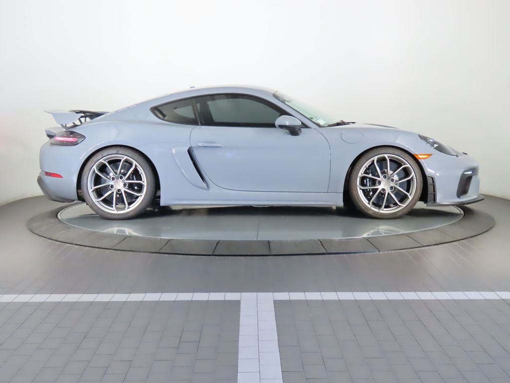 2023 Porsche 718 Cayman GT4 6