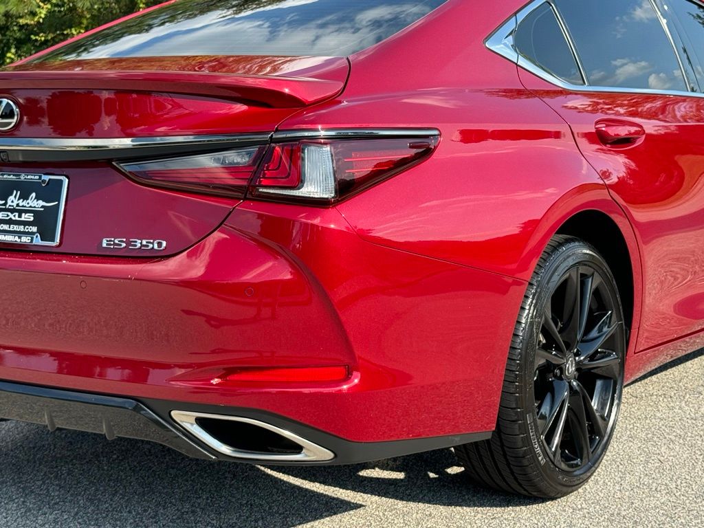 2022 Lexus ES 350 F Sport 16