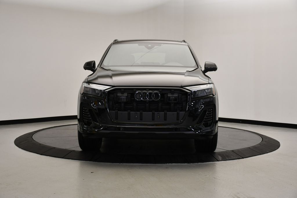 2025 Audi Q7  8