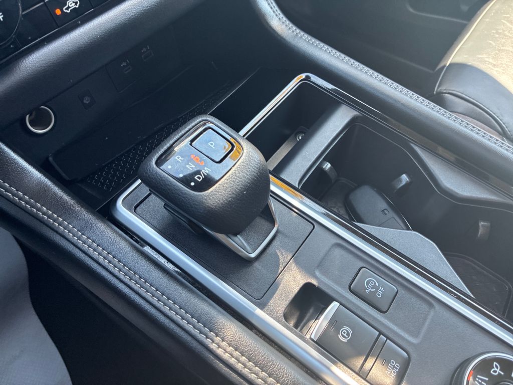 2024 Nissan Pathfinder Platinum Black at South Hills Kia