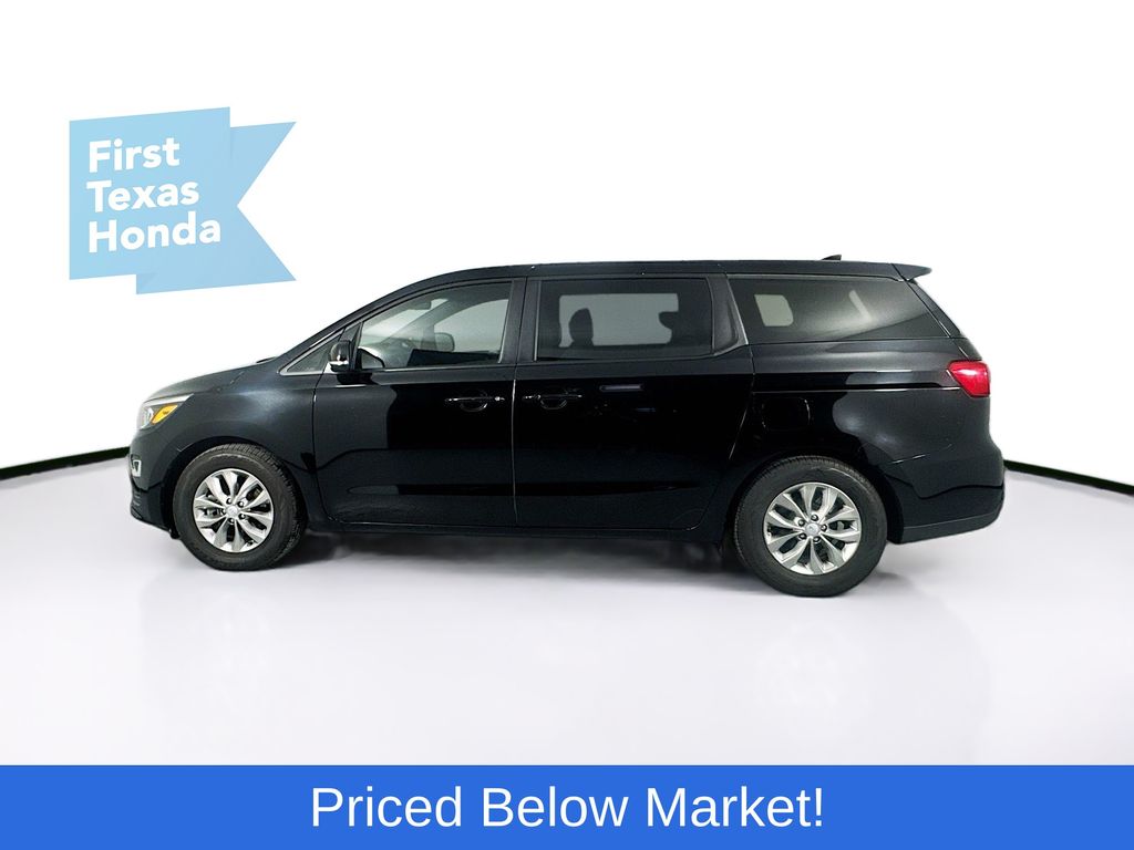 Used Car 2020 Kia Sedona  Lx For Sale Under $20,000 In Austin, Texas