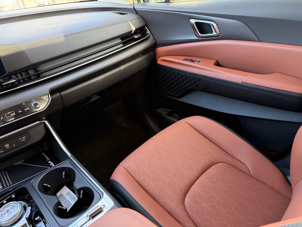 new 2026 Kia Carnival Hybrid car, priced at $44,339