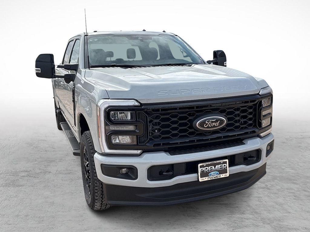 New 2026 White Ford Lariat image 2