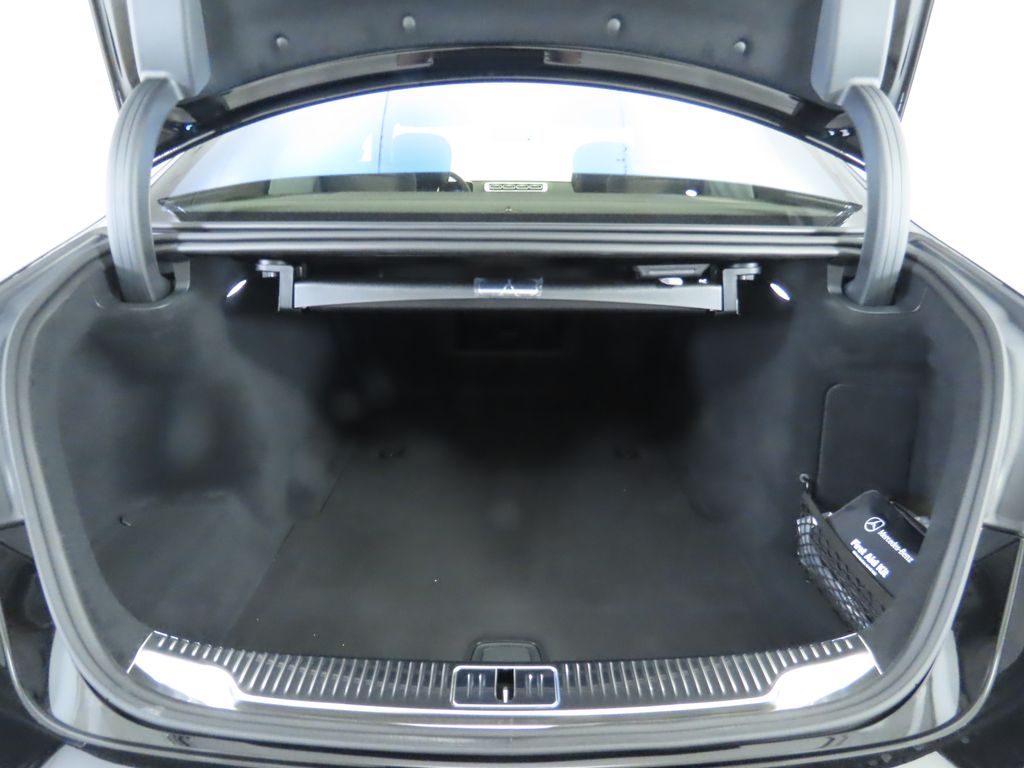 2025 Mercedes-Benz S-Class S 580 29