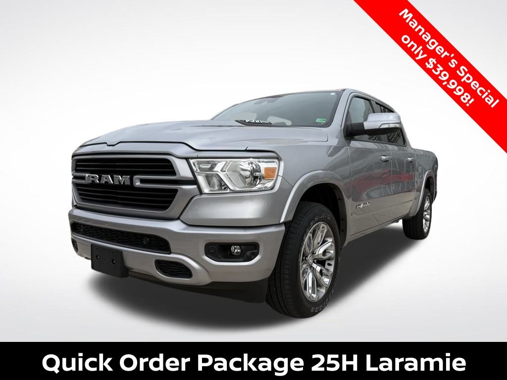 2022 RAM 1500 Laramie Crew Cab 4WD