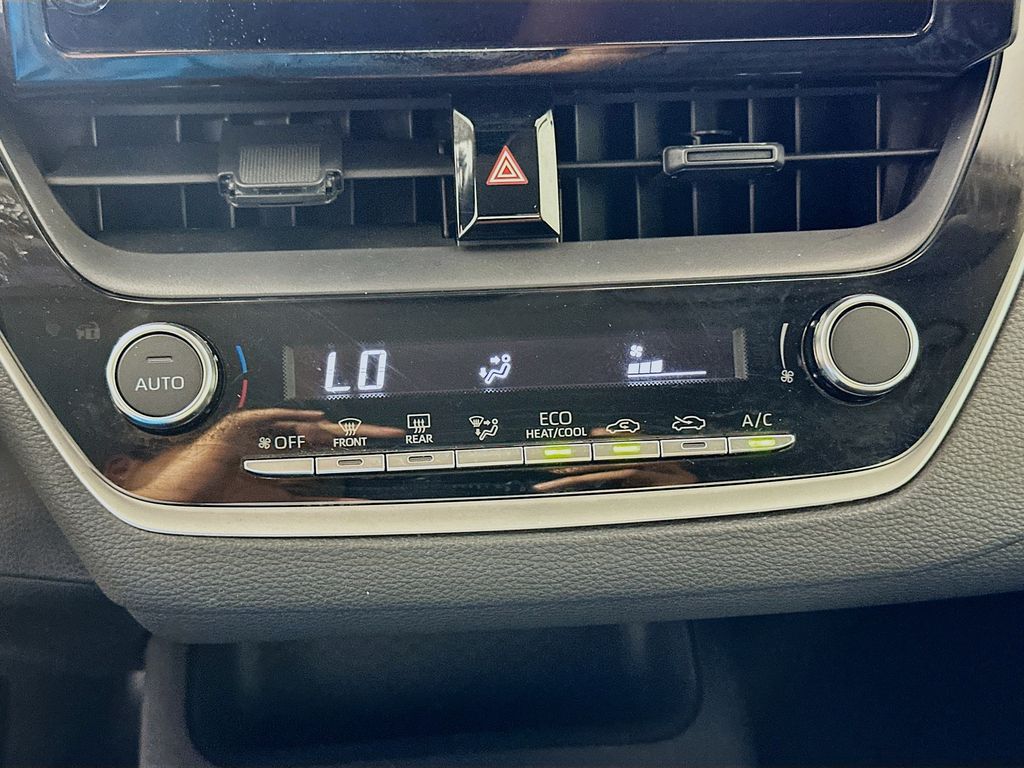 Thumbnail: 2024 Toyota Corolla - 15