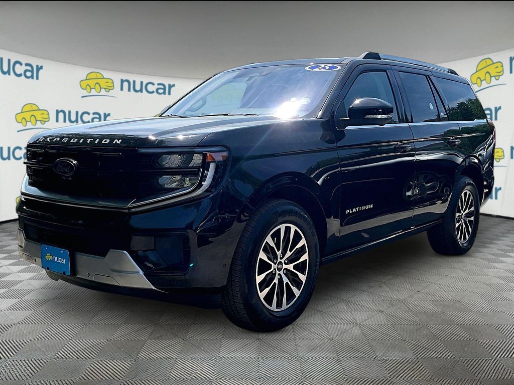 2025 Ford Expedition — photo 3