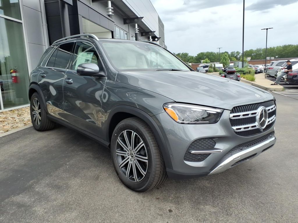 New 2026 Selenite Gray Metallic Mercedes-Benz GLE 350 image 8