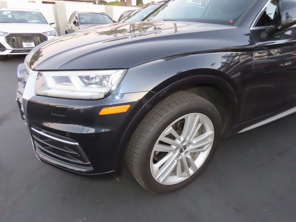Thumbnail: 2019 Audi Q5 - 2