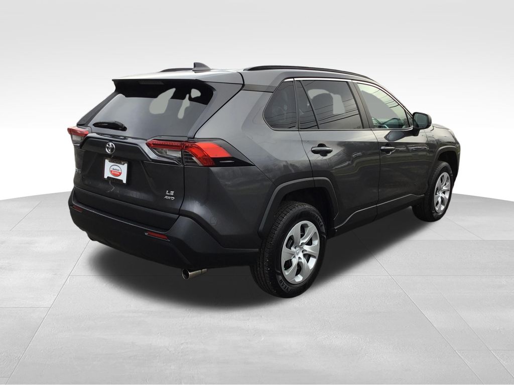 Thumbnail: 2021 Toyota RAV4 - 5