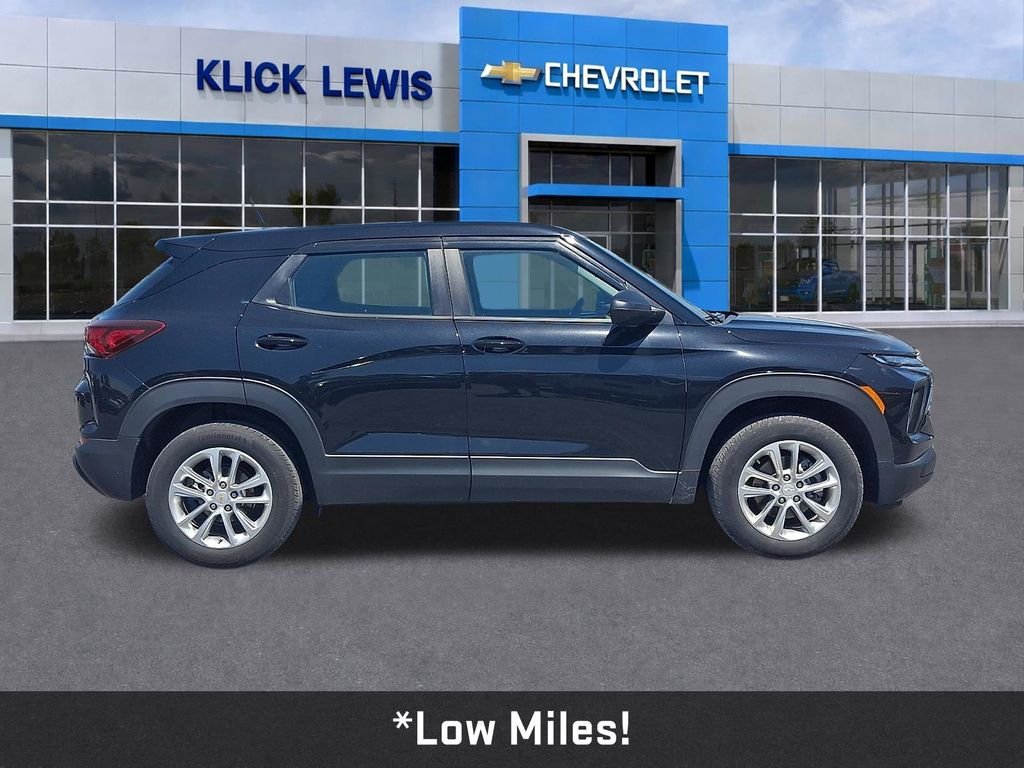 2024 Chevrolet TrailBlazer LS Black at Auto Express Mitsubishi