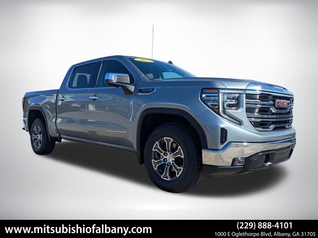 2025 GMC Sierra 1500 SLT