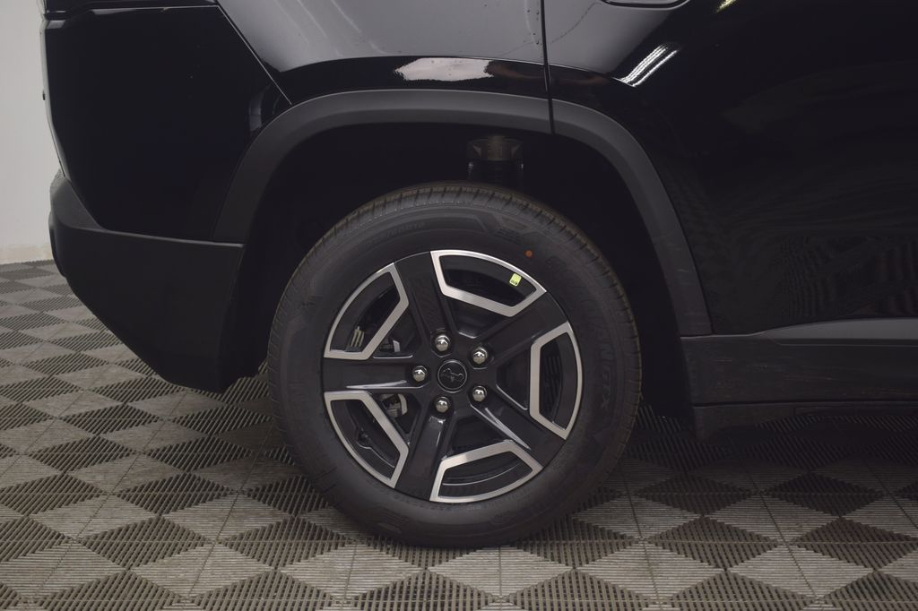 new 2026 Jeep Cherokee car, priced at $33,284