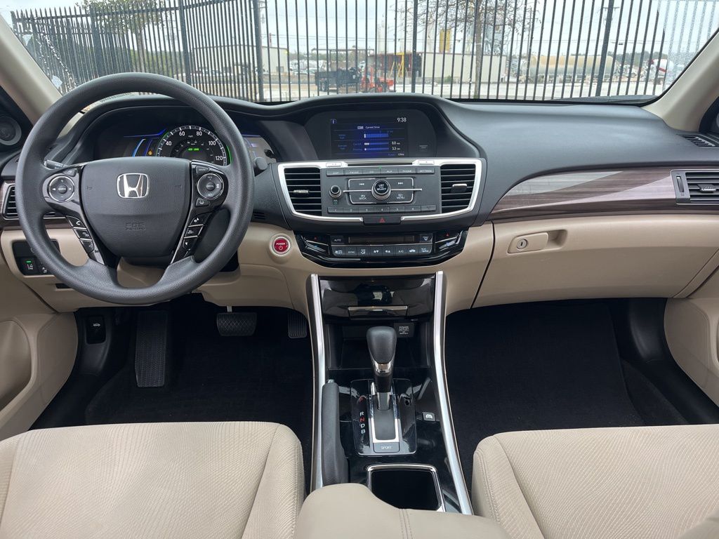 Thumbnail: 2017 Honda Accord - 16