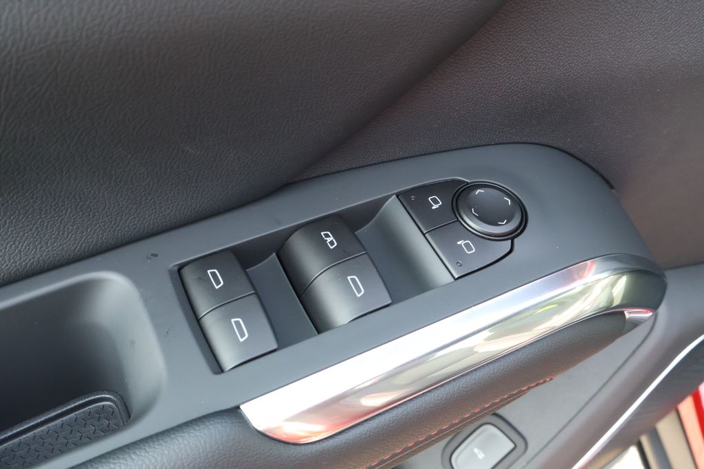 Thumbnail: 2026 Chevrolet Traverse - 17