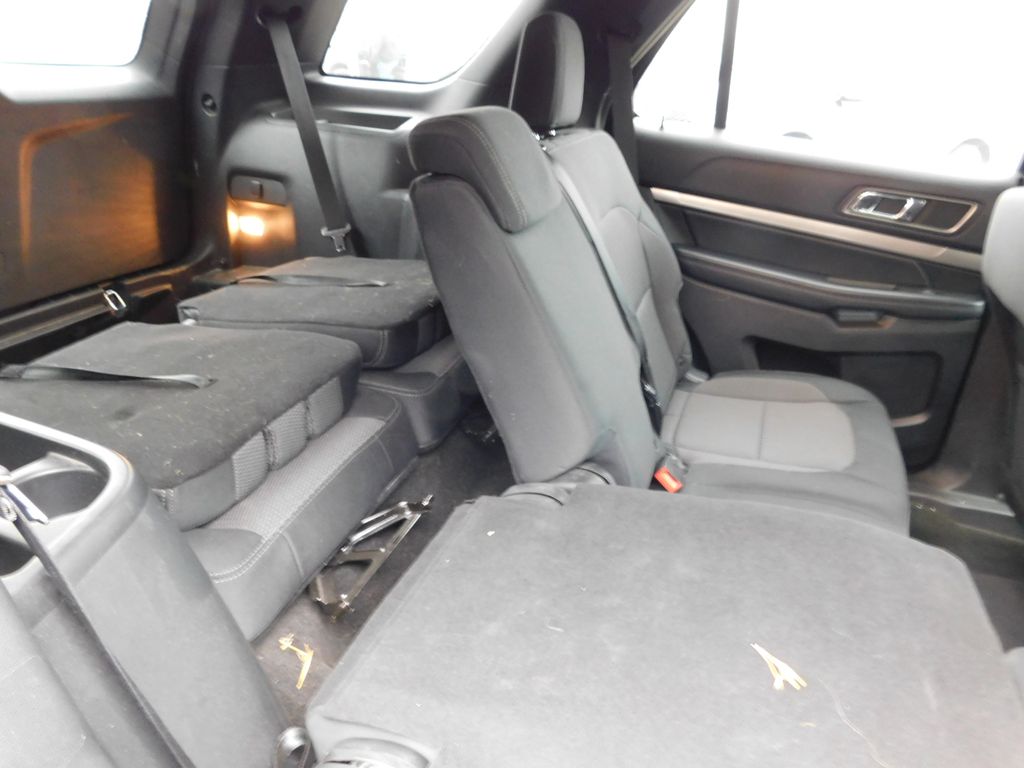 Thumbnail: 2018 Ford Explorer - 5