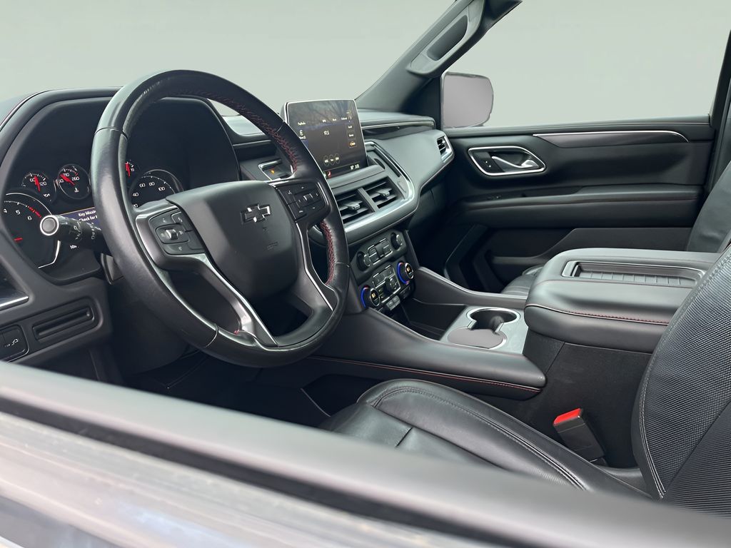 2021 Chevrolet Tahoe RST photo 3