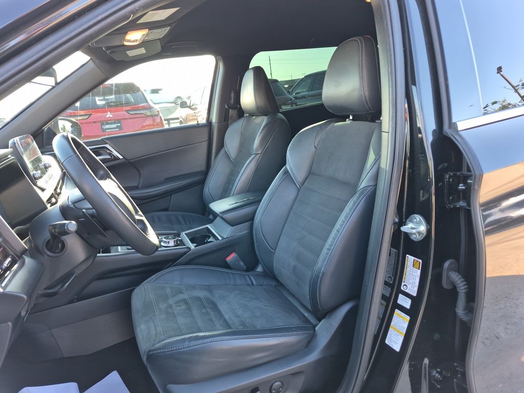 2023 Mitsubishi Outlander SE Black Edition Black at North Houston Mitsubishi