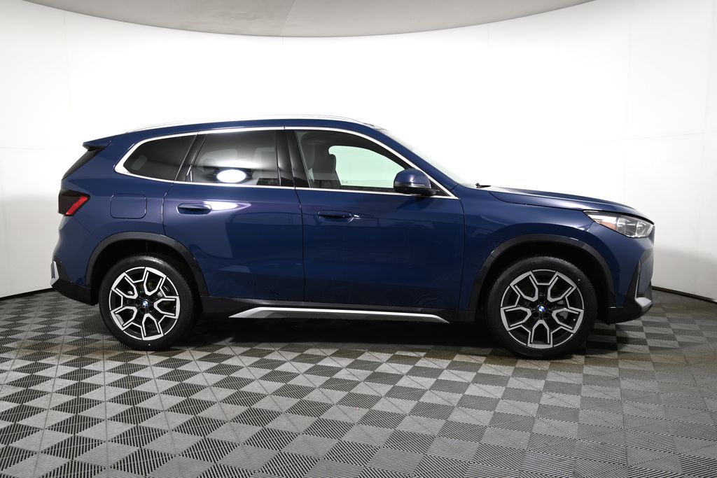 Thumbnail: 2026 BMW X1 - 8