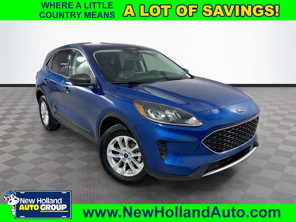Blue Metallic 2022 Ford Escape Hybrid SUV / Crossover All-Wheel Drive Continuously Variable Transmission