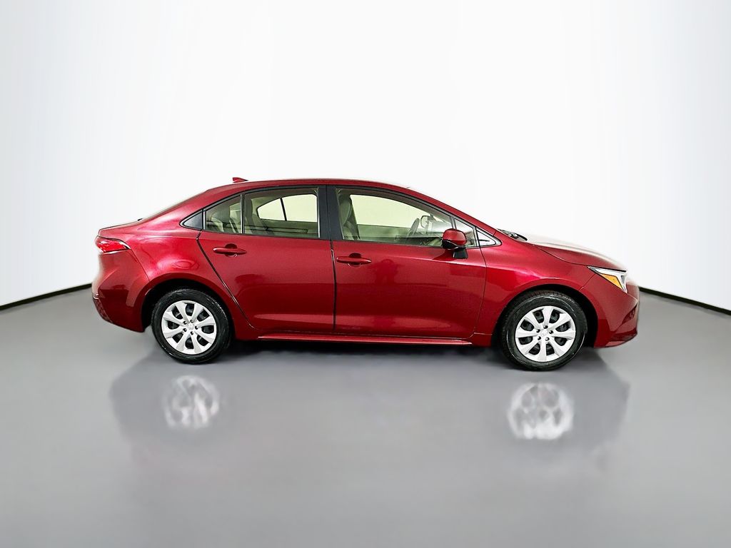 Thumbnail: 2025 Toyota Corolla - 4