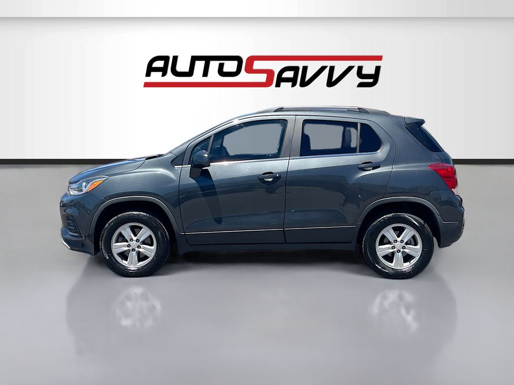 Used 2018 Gray Chevrolet LT image 4