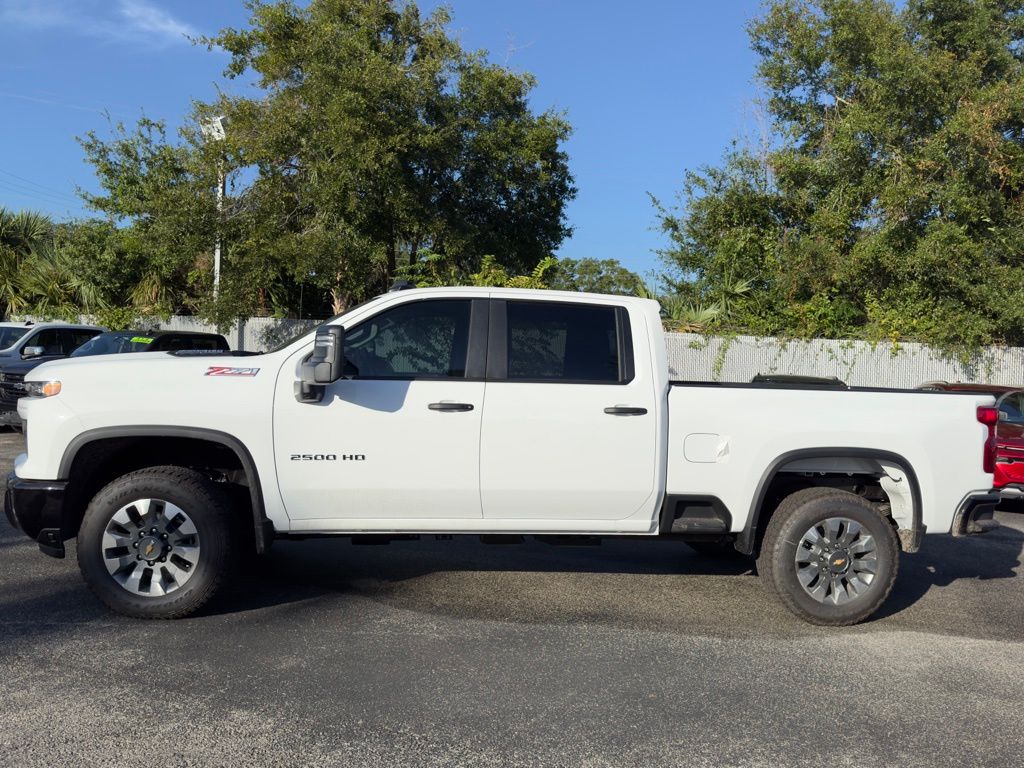 2025 Chevrolet Silverado 2500HD Custom 5