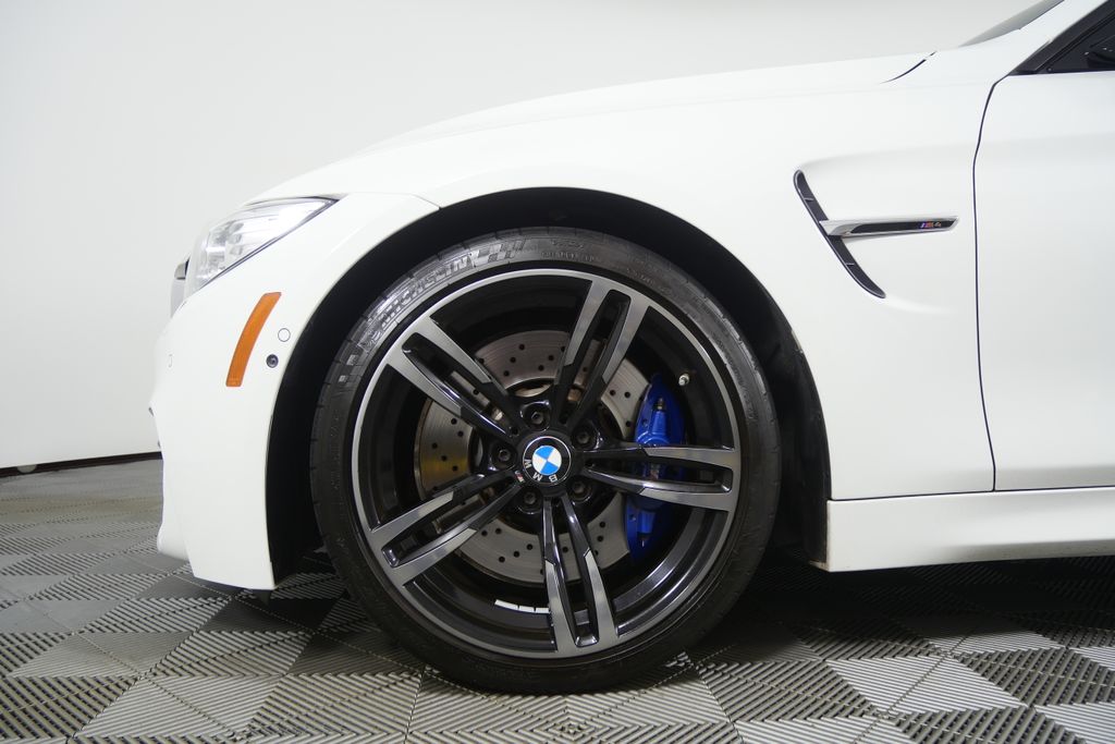Thumbnail: 2015 BMW M4 - 9