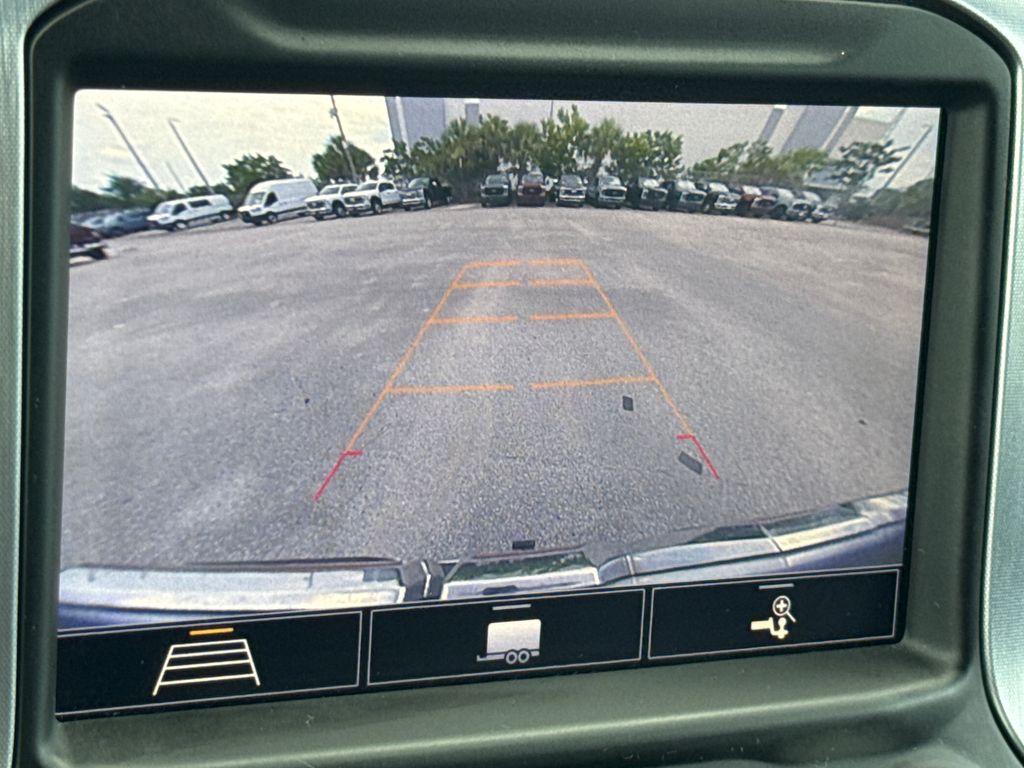 Certified Used 2020 White GMC SLT image 21
