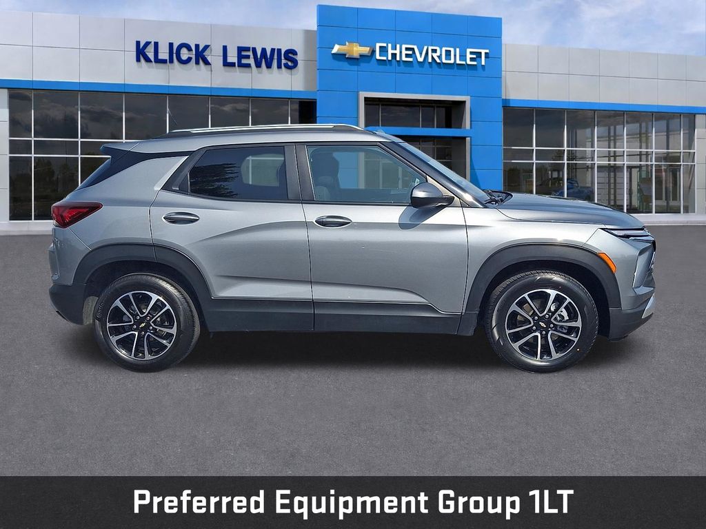 2024 Chevrolet TrailBlazer LT Gray at Auto Express Mitsubishi