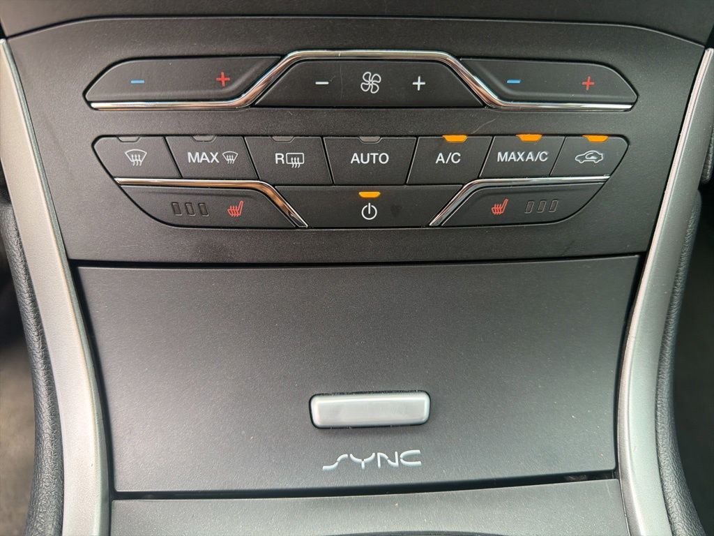 2016 Ford Edge SEL