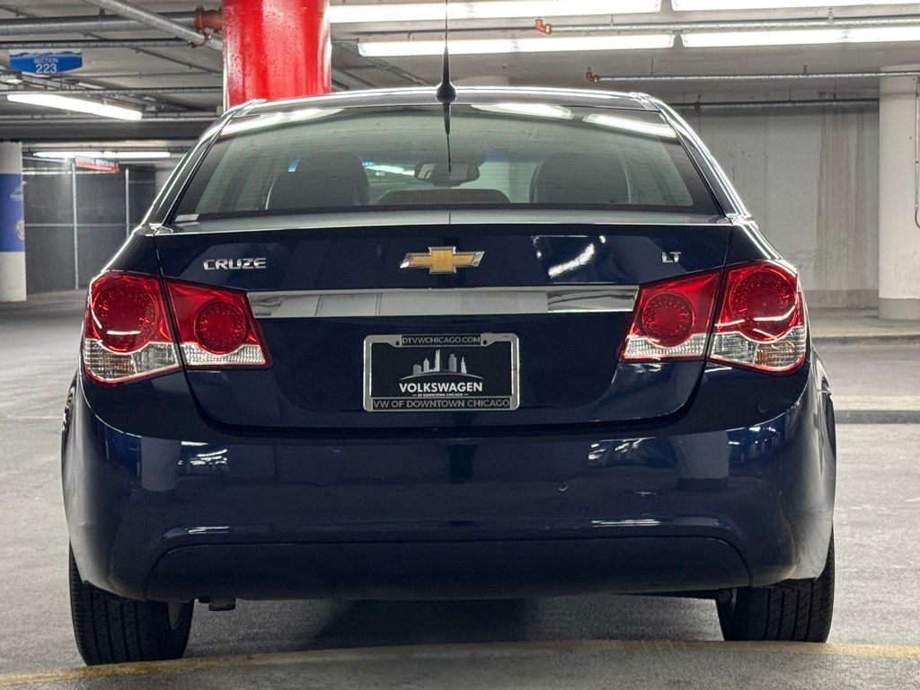 2011 Chevrolet Cruze 2LT 8