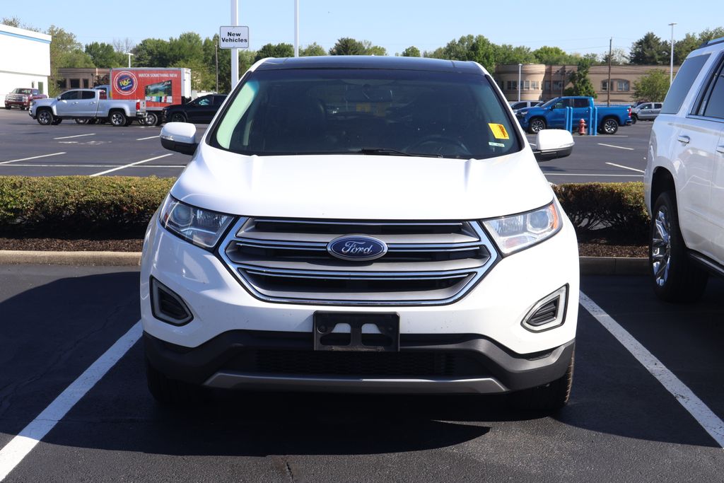 Thumbnail: 2015 Ford Edge - 2