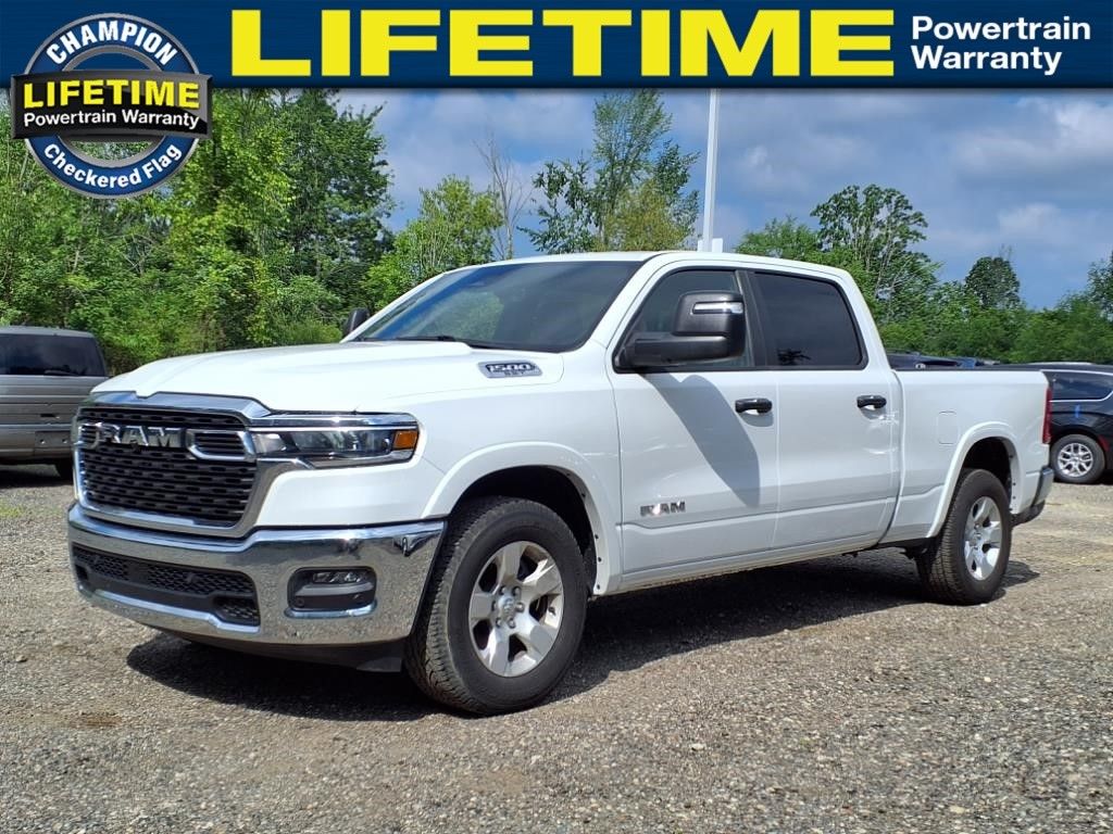 Bright White Clearcoat 2025 RAM 1500 Big Horn Crew Cab 4WD Pickup Truck Four-Wheel Drive 8-Speed Automatic