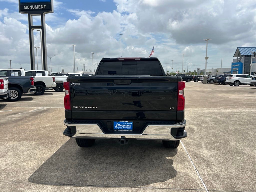 2022 Chevrolet Silverado 1500 LT - 9