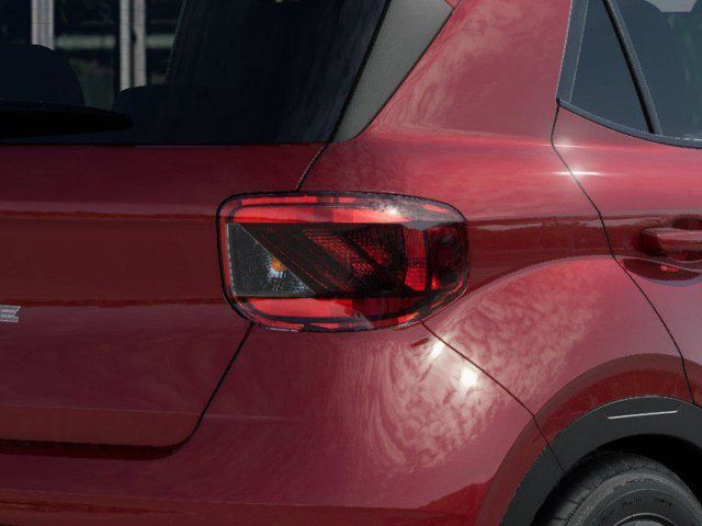 2025 Hyundai Venue SEL - 9