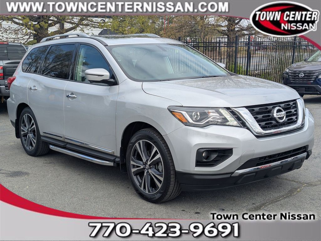 2020 Nissan Pathfinder Platinum FWD