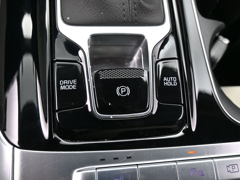 Used 2024 Astra Blue Kia EX image 23